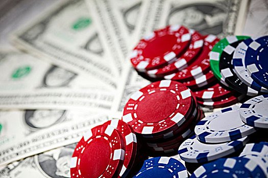 Tema kartu Teen Patti untuk dewasa